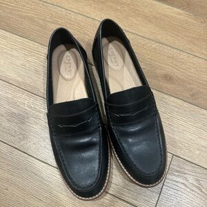 Sperry Women’s Classic Black Loafers